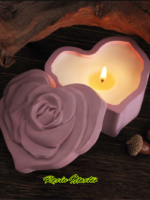Love in Resin: Rose-Adorned Heart Container - Image 3