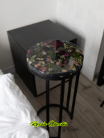 14-Inch Floral Resin Coffee Table with Real Dried Flowers & Sleek Black Footrest - Image 2