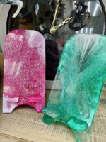 Artisan-Crafted Resin Stands for Phones & Tablets – Custom Designs - Image 2