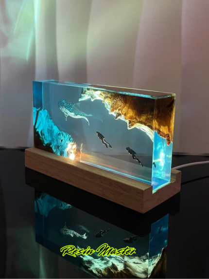 Whale Shark Cube Resin Lamp – Handmade Home Decor, Personalized & Holiday Gifts for Kids, Divers, Christmas & Halloween