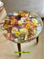 Custom Wedding Flower Resin Side Table – Preserved Bouquet in Elegant Round Design (60cm) - Image 5